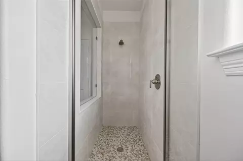 Bath - 24644 Cavan St, Hempstead, TX 77445 photo 6 of 7