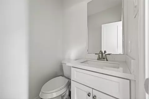 Bath - 24644 Cavan St, Hempstead, TX 77445 photo 1 of 7