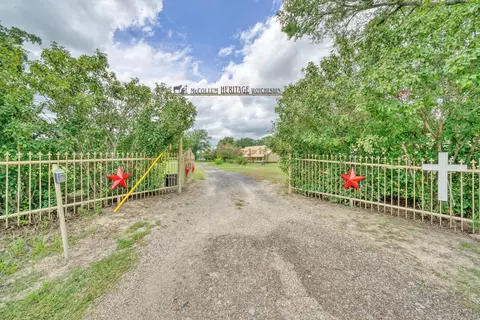 1470 Fellowship Ln, Madisonville, TX 77864
