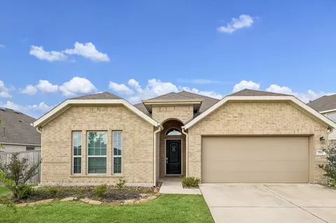 7511 Greenbriar Canyon Ln, Katy, TX 77493
