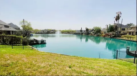 2823 Plantation Lakes Dr, Missouri City, TX 77459