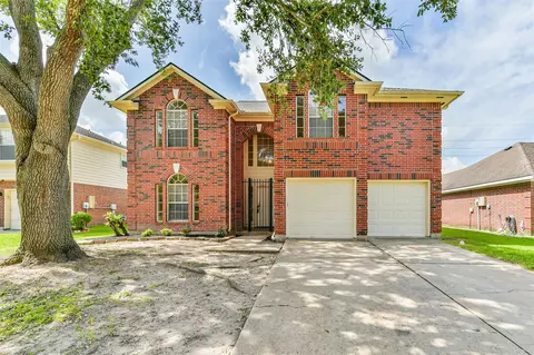 3502 Sheldon Dr, Pearland, TX 77584