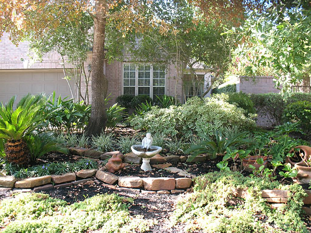23 Honey Grove Pl, Spring, TX 77382 photo 1