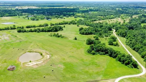 4853 Fm 1428, Madisonville, TX 77864