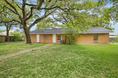 Exterior - 5615 Spring Cypress Rd, Spring, TX 77379 photo 4 of 4
