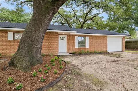 Exterior - 5615 Spring Cypress Rd, Spring, TX 77379 photo 3 of 4