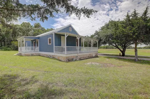 Exterior - 1928 Koether Rd, Carmine, TX 78932 photo 3 of 6