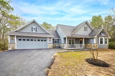 17915 Saddle Horn Dr, Waller, TX 77484