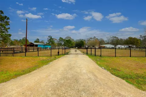 2373 Crockett Martin Rd, Conroe, TX 77306