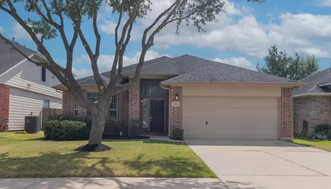 7335 Jacobs Wl, Richmond, TX 77407