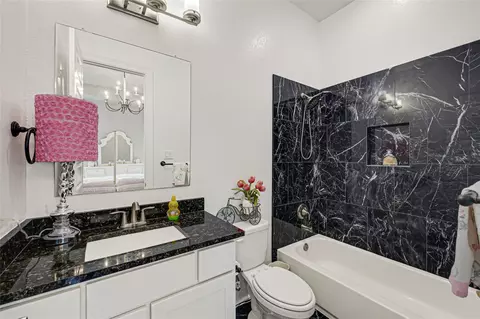 Bath - 23610 Thortons Park Ln, Spring, TX 77389 photo 4 of 7