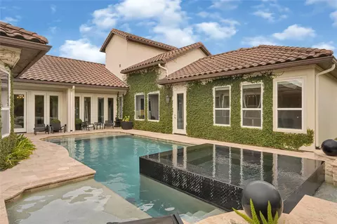 Exterior - 23610 Thortons Park Ln, Spring, TX 77389 photo 7 of 9