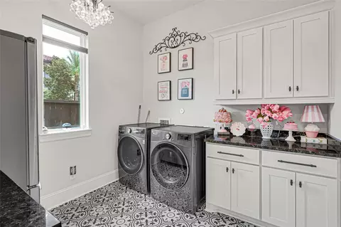 Other - 23610 Thortons Park Ln, Spring, TX 77389 photo 3 of 10