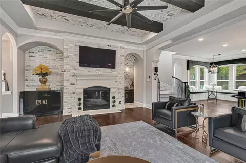 Living - 23610 Thortons Park Ln, Spring, TX 77389 photo 6 of 6