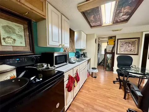 Kitchen - 77 Westwood Dr E, Trinity, TX 75862 photo 2 of 3