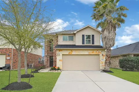 5219 Misty Ln, Bacliff, TX 77518