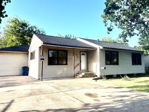 801 Avenue A Ave, South Houston, TX 77587