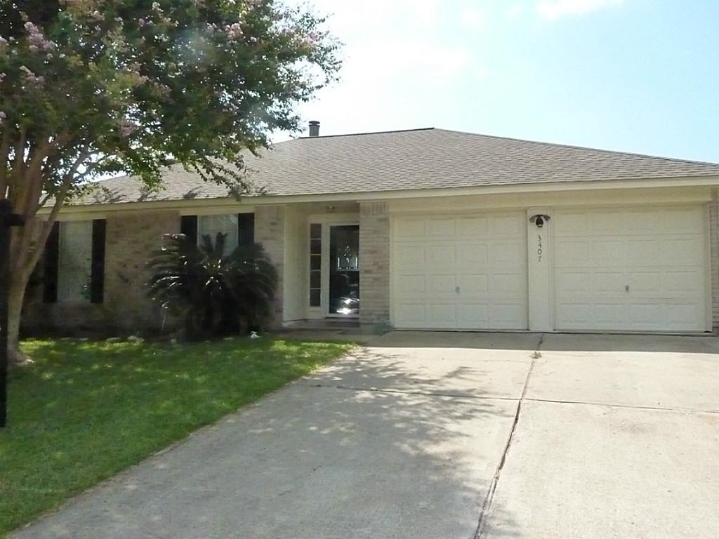 3407 Silverside Dr, Katy, TX 77449 photo 1