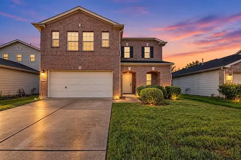 13107 Dawn Hollow Ln, Houston, TX 77072