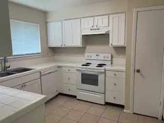 Kitchen - 4819 Roserock Ln, Spring, TX 77388 photo 1 of 1