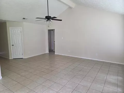 Living - 4819 Roserock Ln, Spring, TX 77388 photo 1 of 2