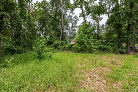 135 Jeb Stuart Ln, Conroe, TX 77302 photo 9