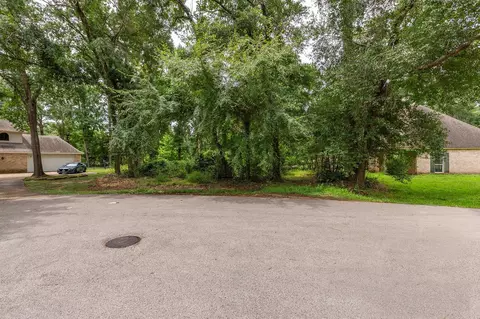 135 Jeb Stuart Ln, Conroe, TX 77302 photo 6