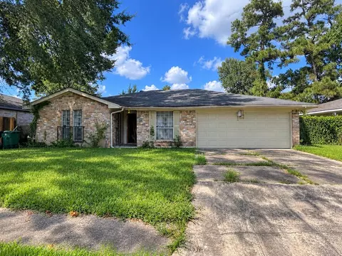 9623 Glenwood Forest Dr, Houston, TX 77078