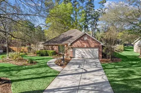 7406 Revelwood Dr, Magnolia, TX 77354