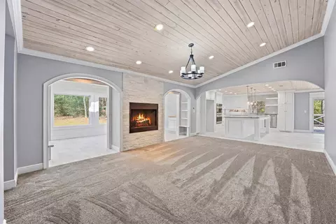 2920 Superior Rd, Magnolia, TX 77354