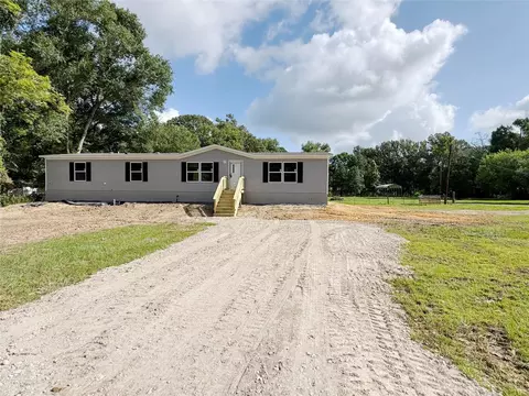 Exterior - 26817 Long St, Splendora, TX 77372 photo 2 of 3