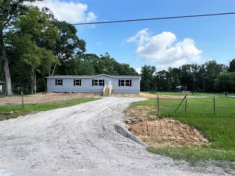 Exterior - 26817 Long St, Splendora, TX 77372 photo 3 of 3
