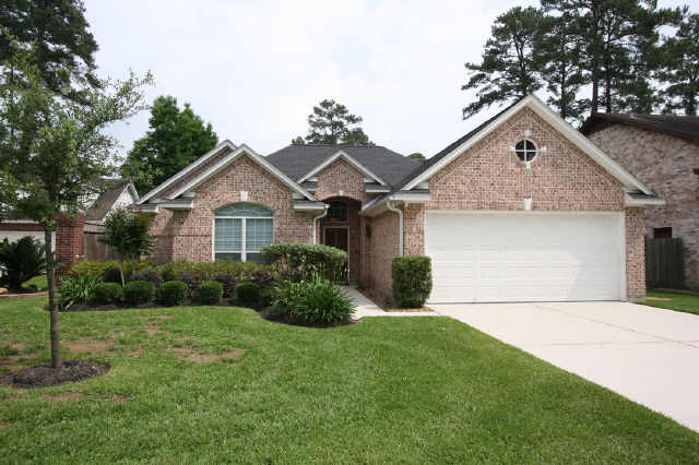 7627 Cypress Dr, Humble, TX 77396 photo 1