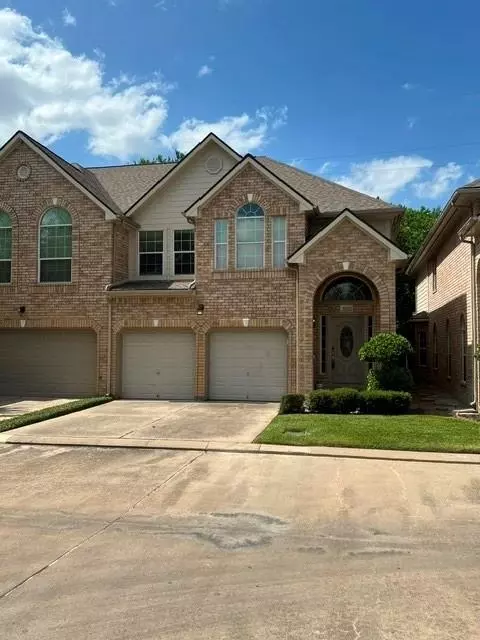 7618 N Linpar Ct N, Houston, TX 77040