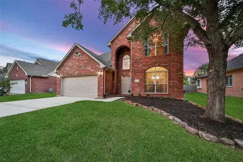 28826 Hidden Cove Dr, Magnolia, TX 77354
