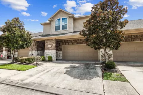 Exterior - 5026 Keith Rd, Pasadena, TX 77505 photo 4 of 8