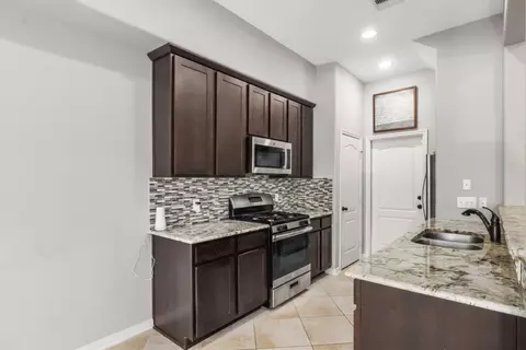 Kitchen - 5026 Keith Rd, Pasadena, TX 77505 photo 3 of 3