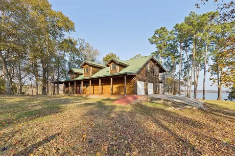384 Lonesome Dove Trl, Trinity, TX 75862