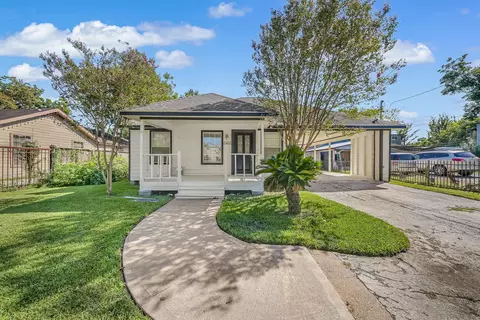 2422 Deutser St, Houston, TX 77093