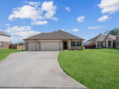 12340 N Chestnut Hills Dr, Conroe, TX 77303