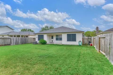Exterior - 4926 Comal River Loop, Spring, TX 77386 photo 7 of 9