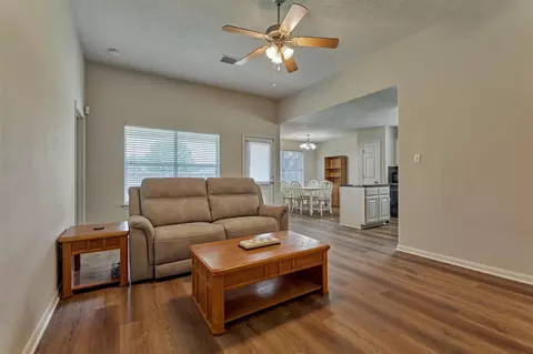 Living - 4926 Comal River Loop, Spring, TX 77386 photo 2 of 3