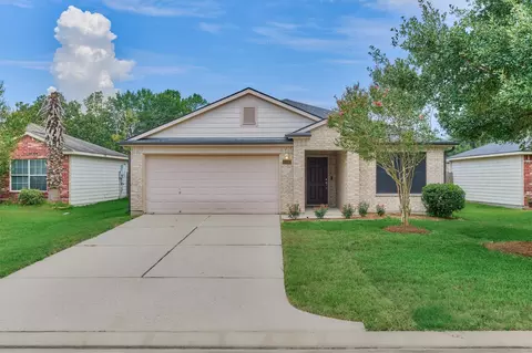 Exterior - 4926 Comal River Loop, Spring, TX 77386 photo 3 of 9