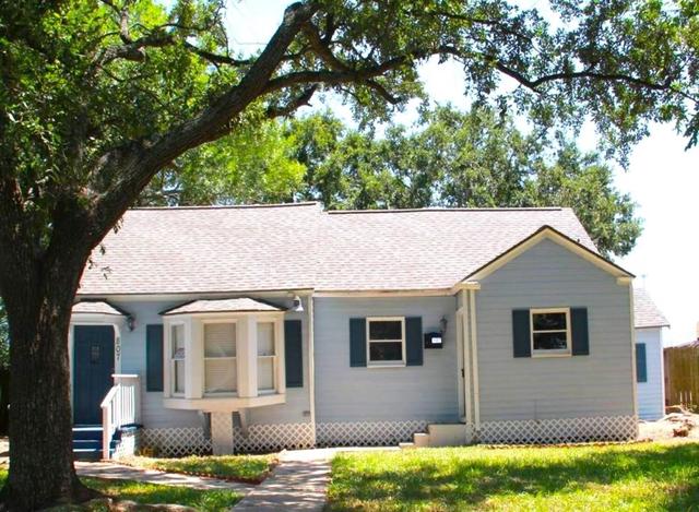 807 10th Ave N, Texas City, TX 77590