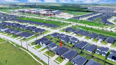 1015 Kinder Sky Ln, Rosharon, TX 77583
