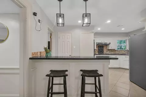 Kitchen - 6514 Larkmount Dr, Spring, TX 77389 photo 4 of 4