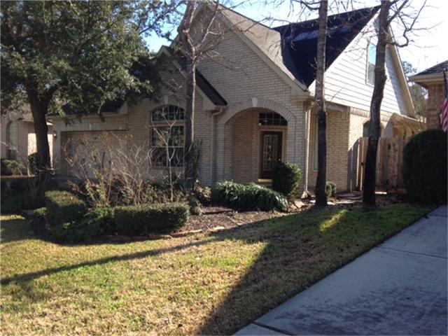 71 Robindale, Conroe, TX 77384 photo 1