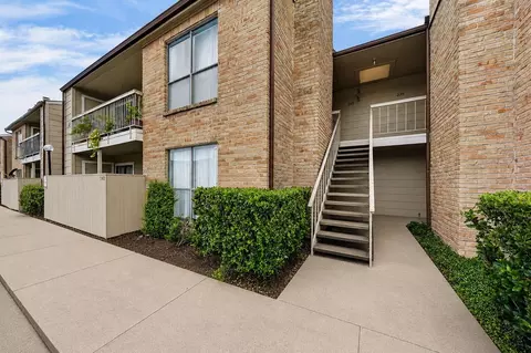 2100 Wilcrest Dr #140, Houston, TX 77042