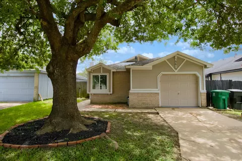 5619 Gineridge Dr, Houston, TX 77053