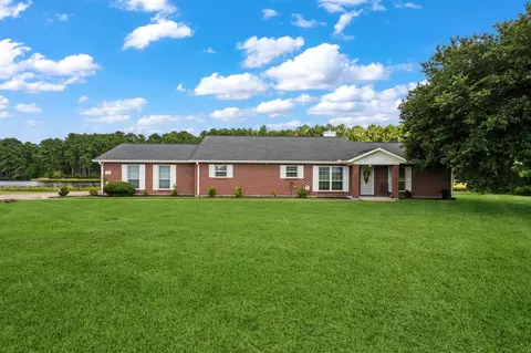 Exterior - 98 Heather Ln, Trinity, TX 75862 photo 1 of 7